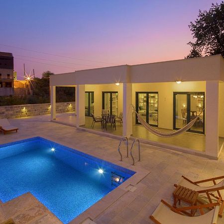 Villa Latina 2 بودفا المظهر الخارجي الصورة