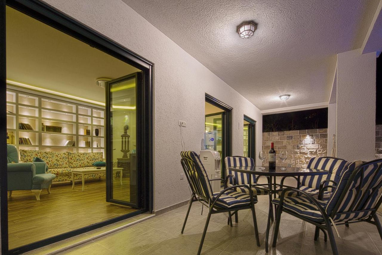 Villa Latina 2 بودفا المظهر الخارجي الصورة
